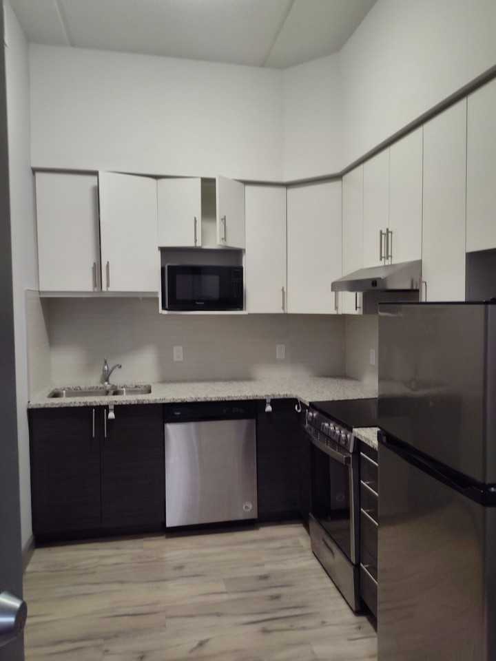 77 The 77 #104 - Photo 5 of 8