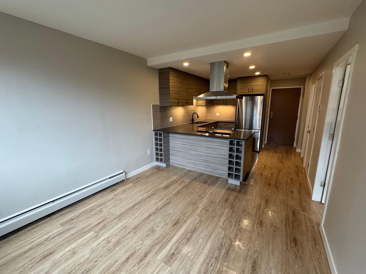 1550 West 10th Avenue #302 - Photo 4 of 16