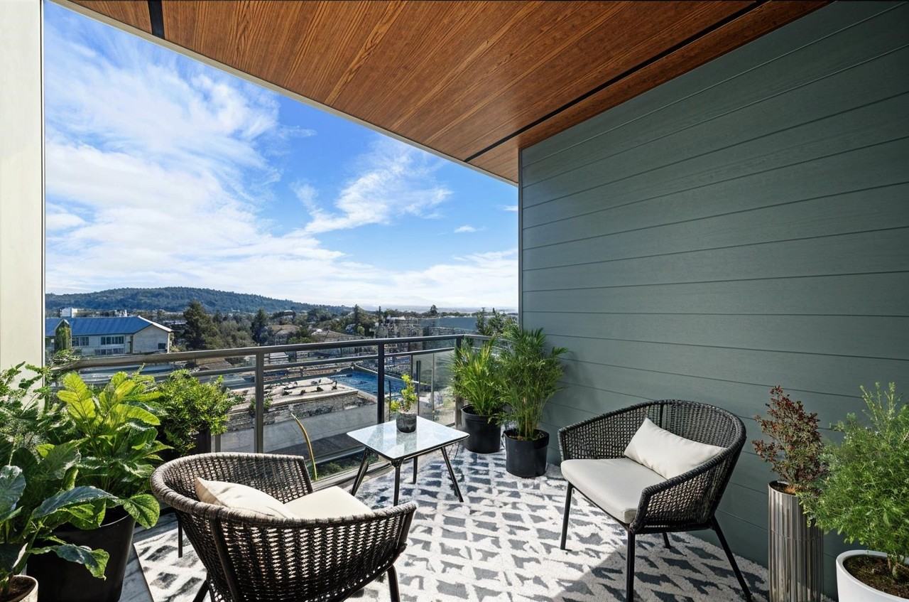 5535 Hastings Street - Photo 3 of 10