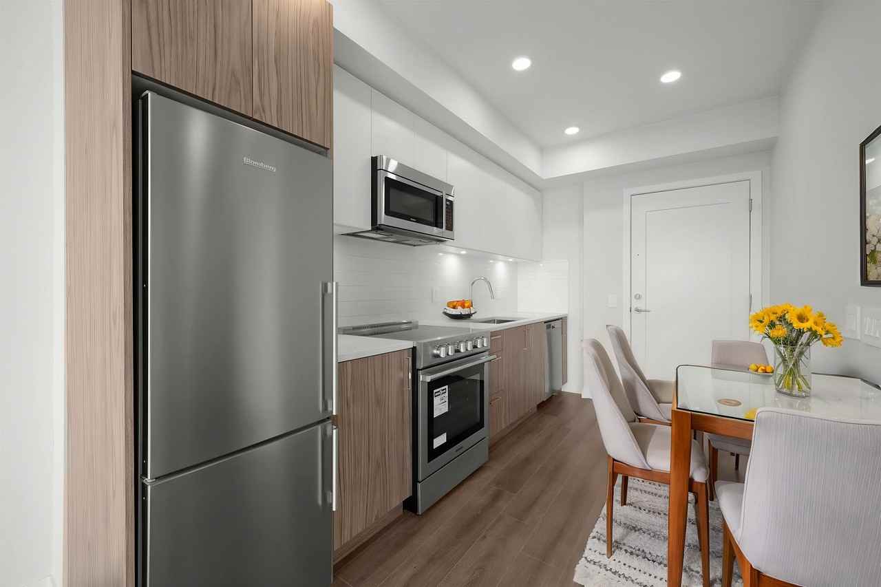 5535 Hastings Street - Photo 4 of 10