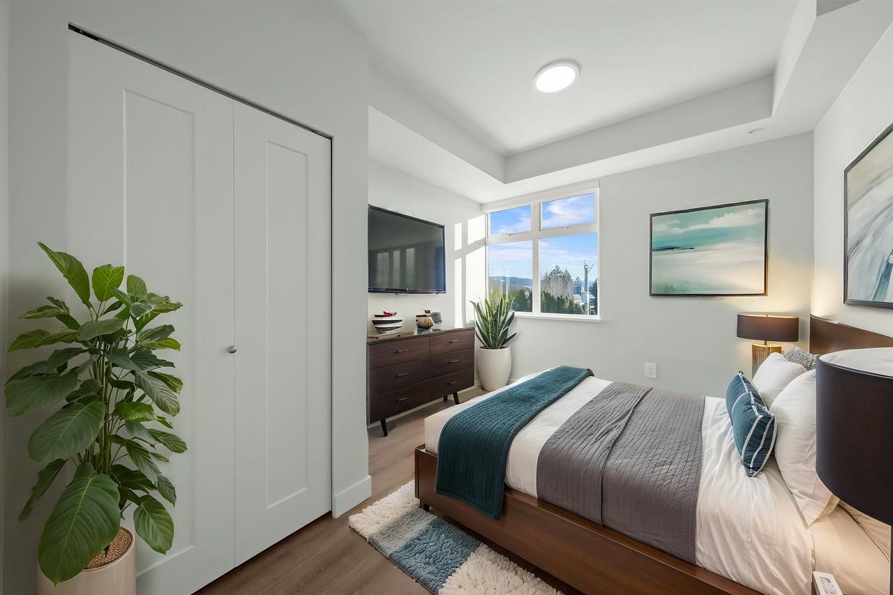 5535 Hastings Street - Photo 5 of 10