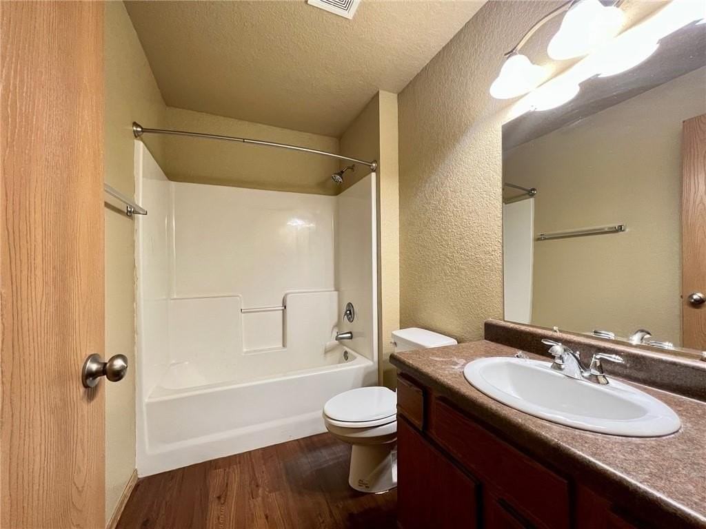 865 Meadowlands Dr - Photo 6 of 9