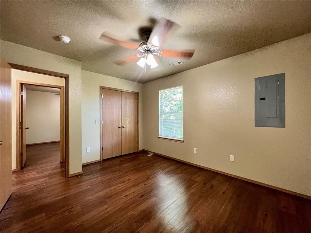 865 Meadowlands Dr - Photo 7 of 9