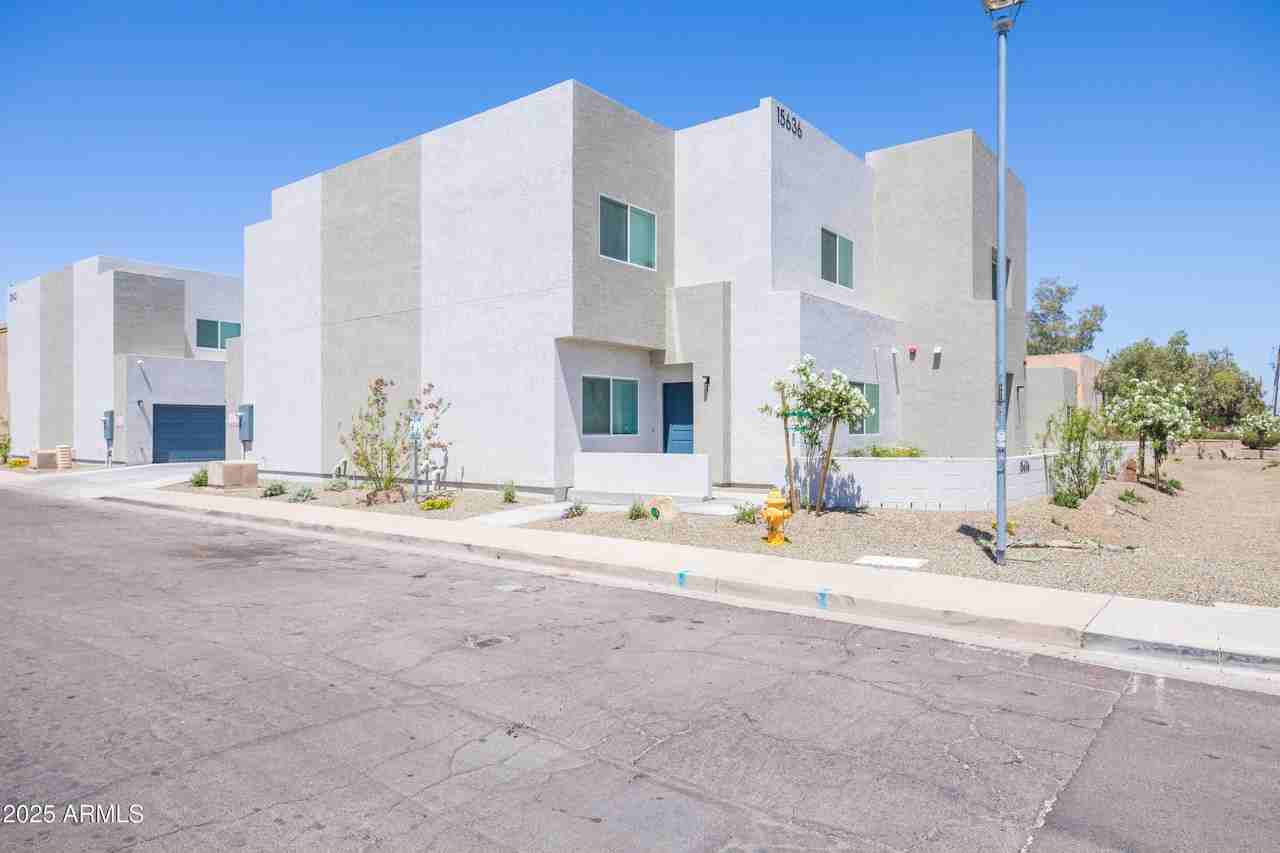 15636 North 29th Street #1 - Photo 2 of 25