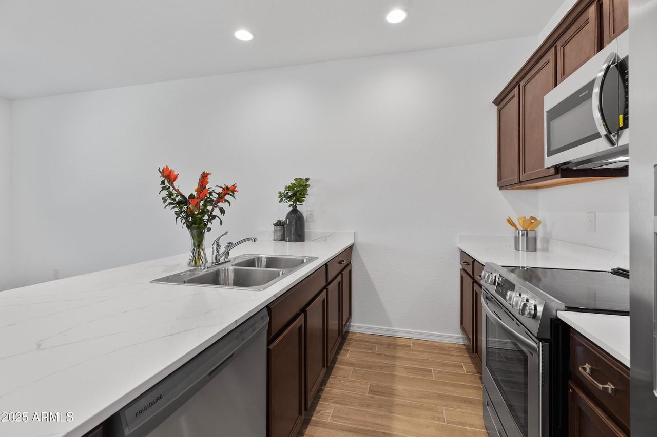 15636 North 29th Street #1 - Photo 7 of 25