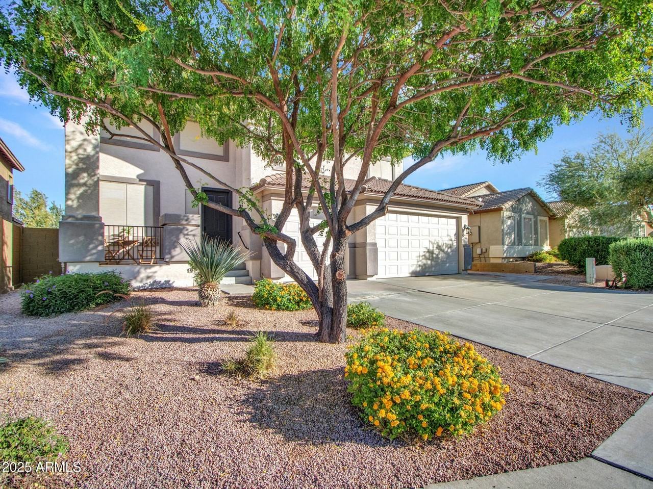 4326 W Kenai Dr - Photo 2 of 50