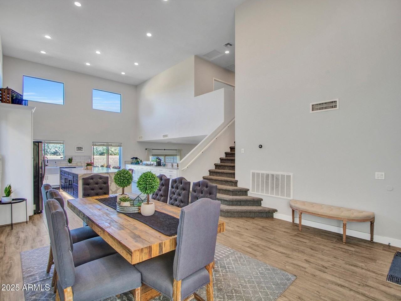 4326 W Kenai Dr - Photo 5 of 50