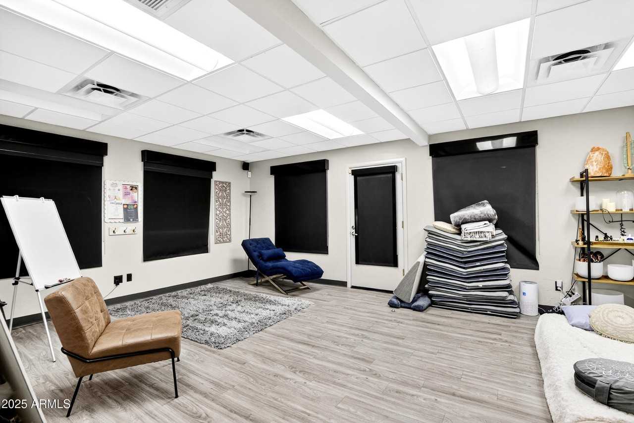 1631 E Guadalupe Rd Ste 102 #102 - Photo 5 of 33