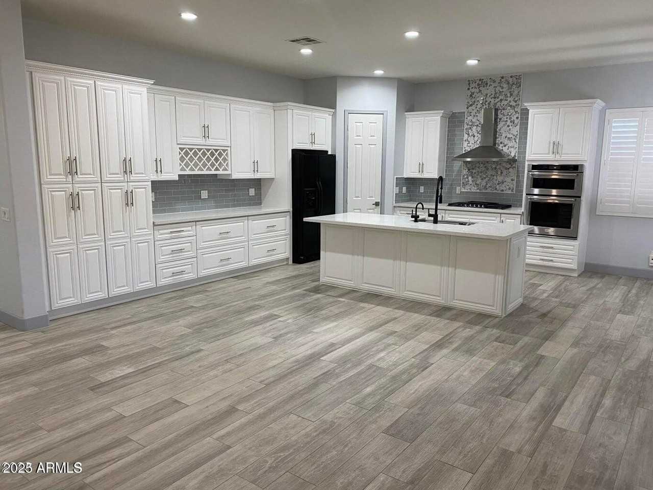 18208 West La Mirada Drive