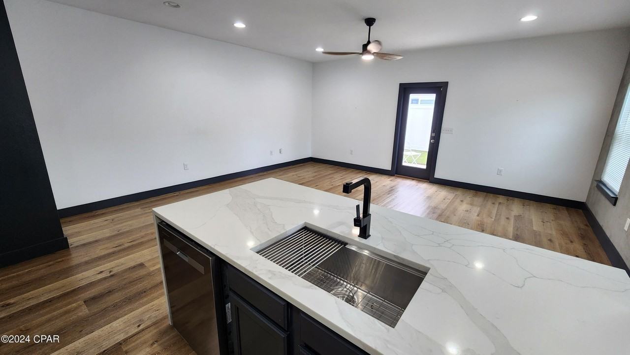 5849 Callaway Cir - Photo 7 of 15