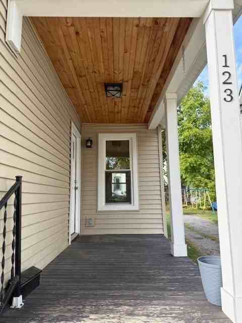 123 Sterling Street - Photo 2 of 26