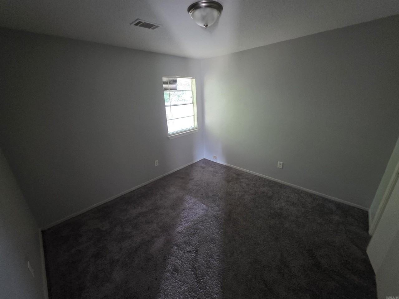 1918 North Magnolia Street - Photo 4 of 7