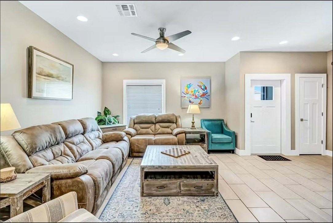 14307 Kemps Way - Photo 3 of 23