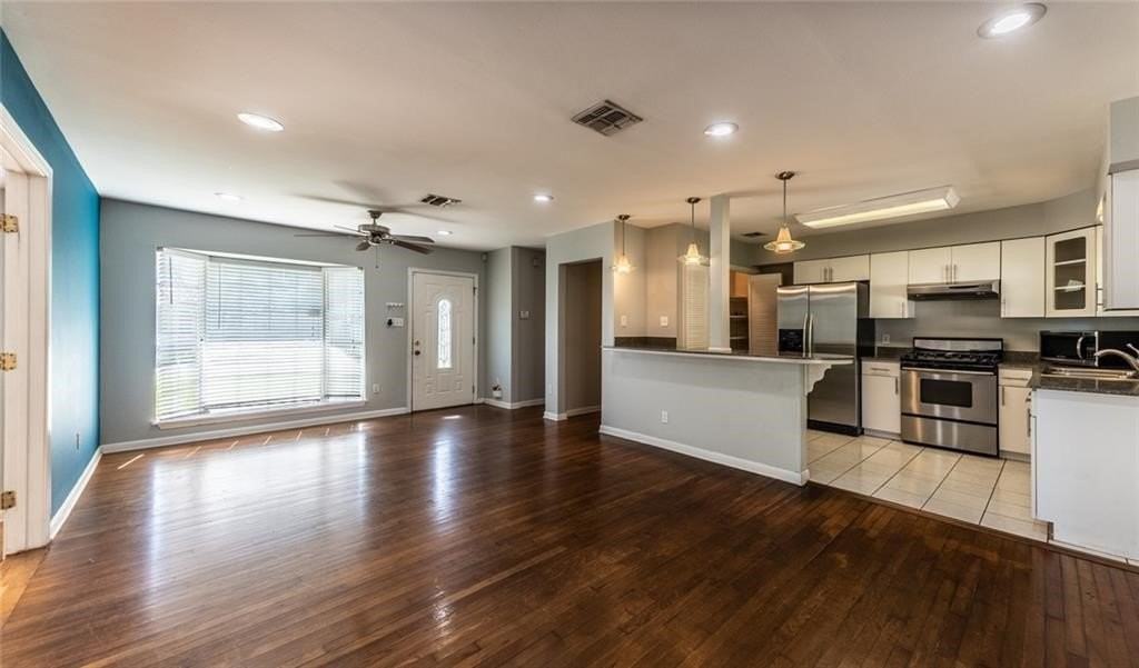 4821 Mable St - Photo 7 of 32