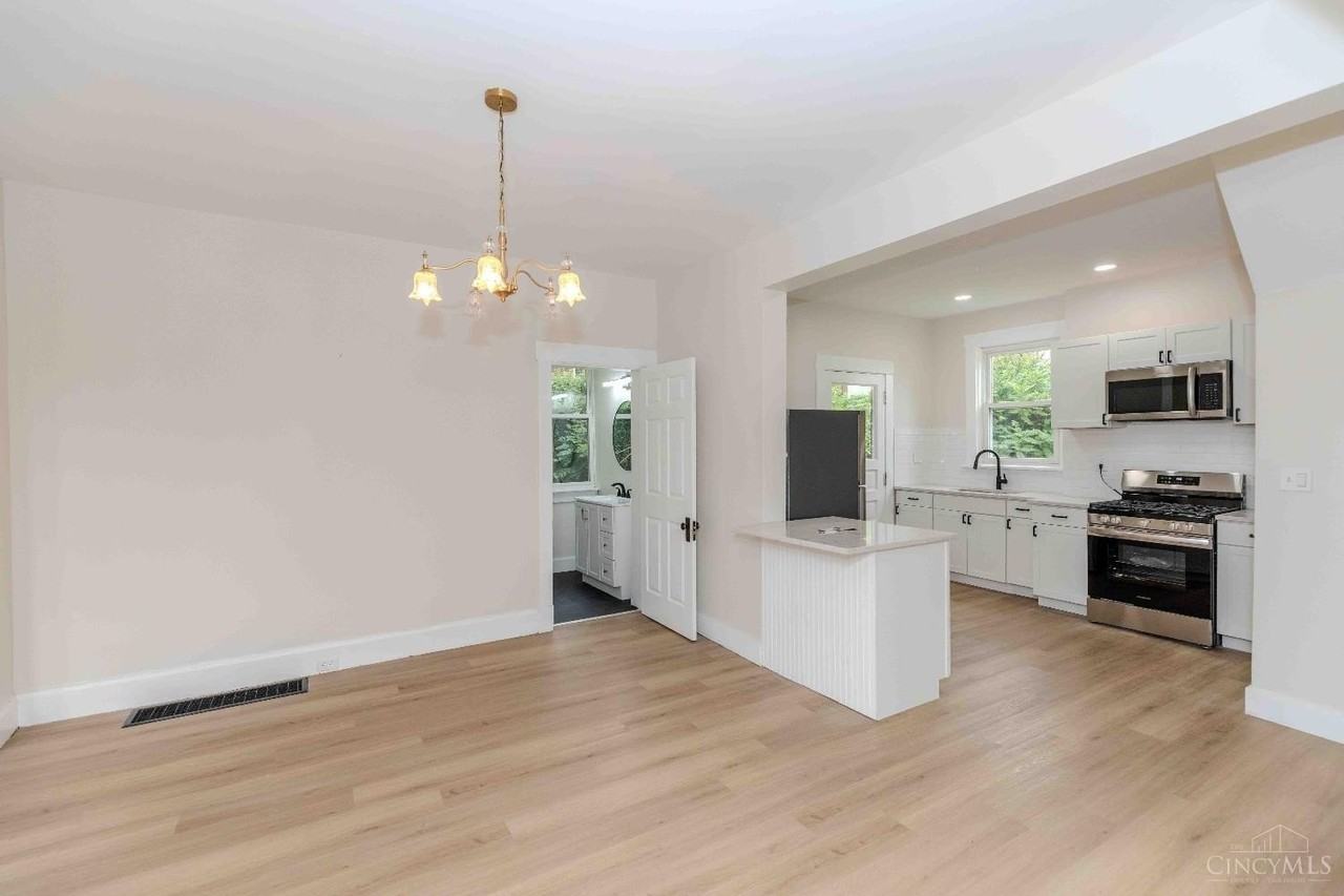 1537 Dixmont Ave - Photo 7 of 23