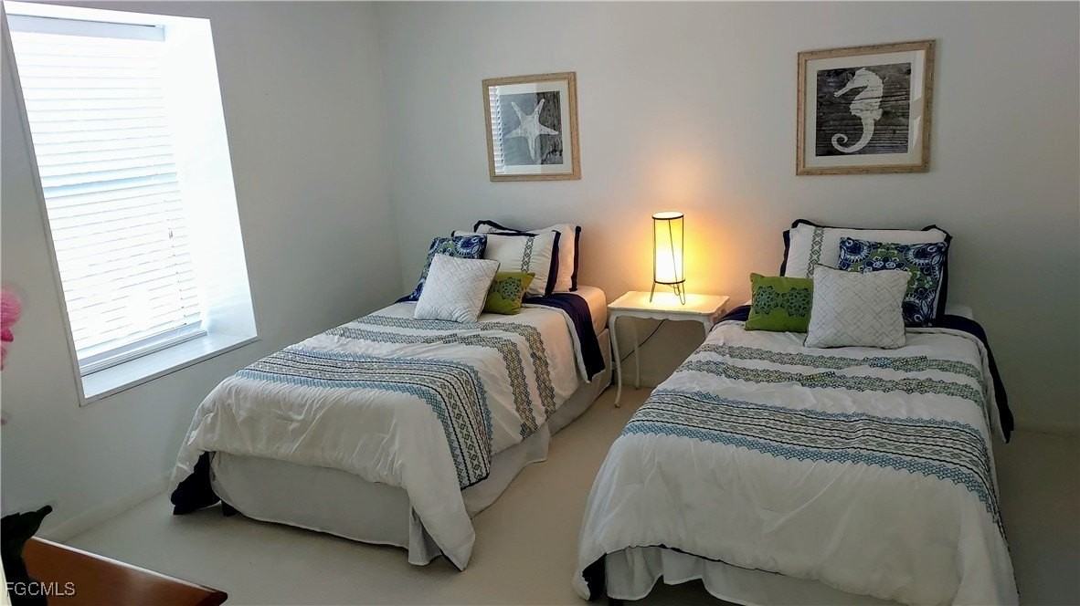 140 Estrellita Dr - Photo 2 of 20