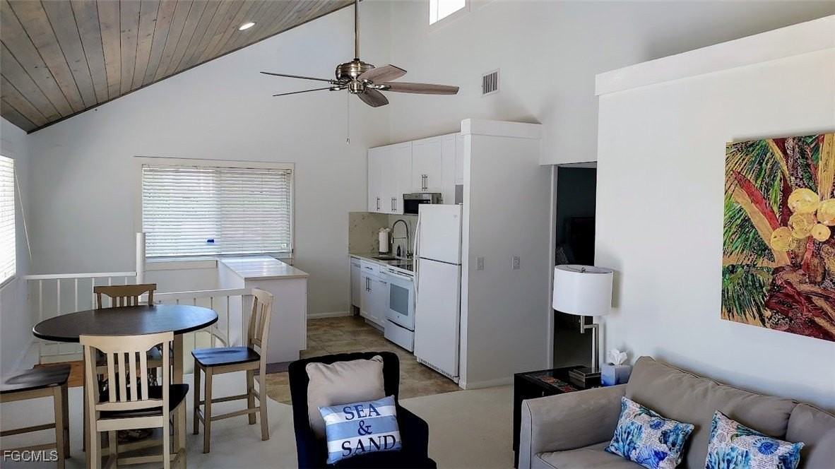 140 Estrellita Dr - Photo 5 of 20