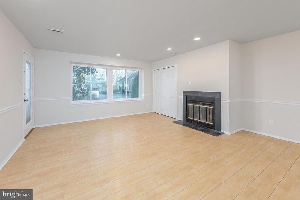 1825 The Woods Ii - Photo 2 of 17