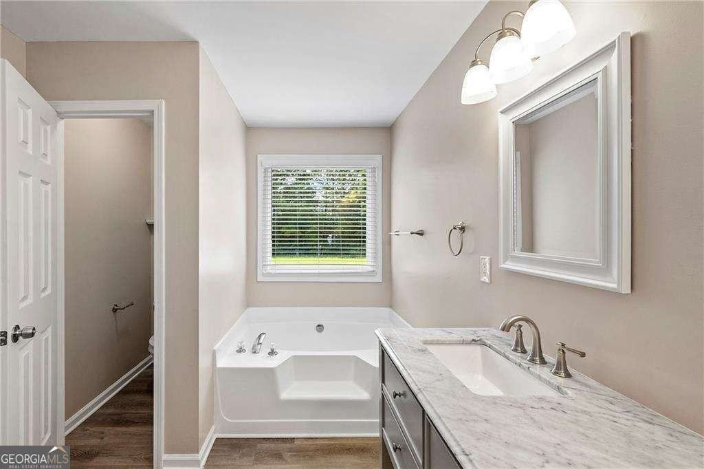 6020 Aderhold Way - Photo 2 of 16