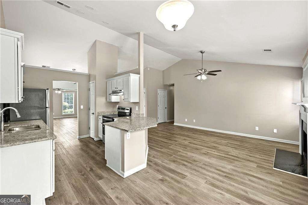 6020 Aderhold Way - Photo 4 of 16