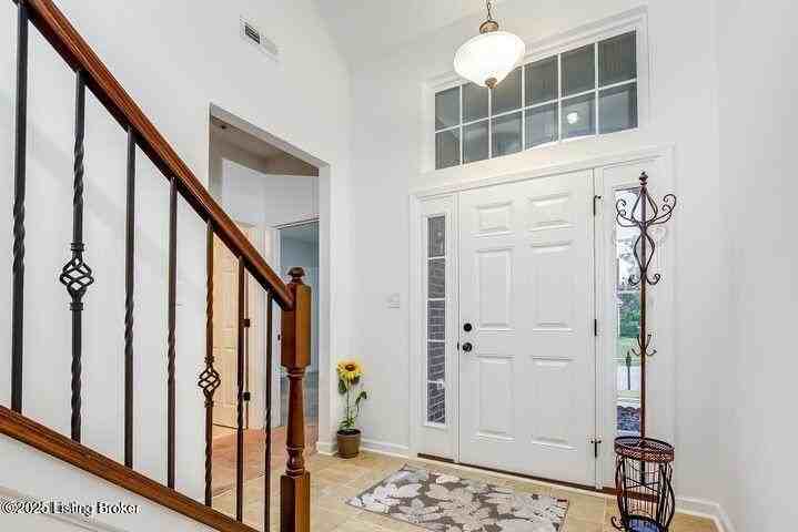 16982 Green Crest Lane - Photo 2 of 29