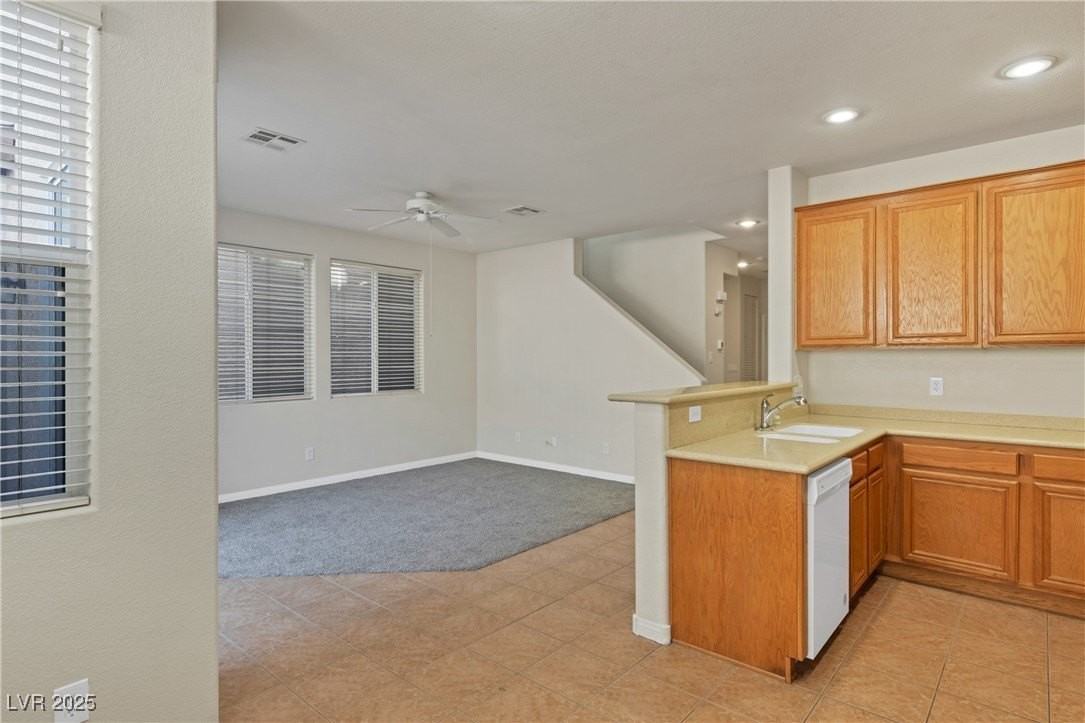 9312 Gold Dove Ct - Photo 4 of 21