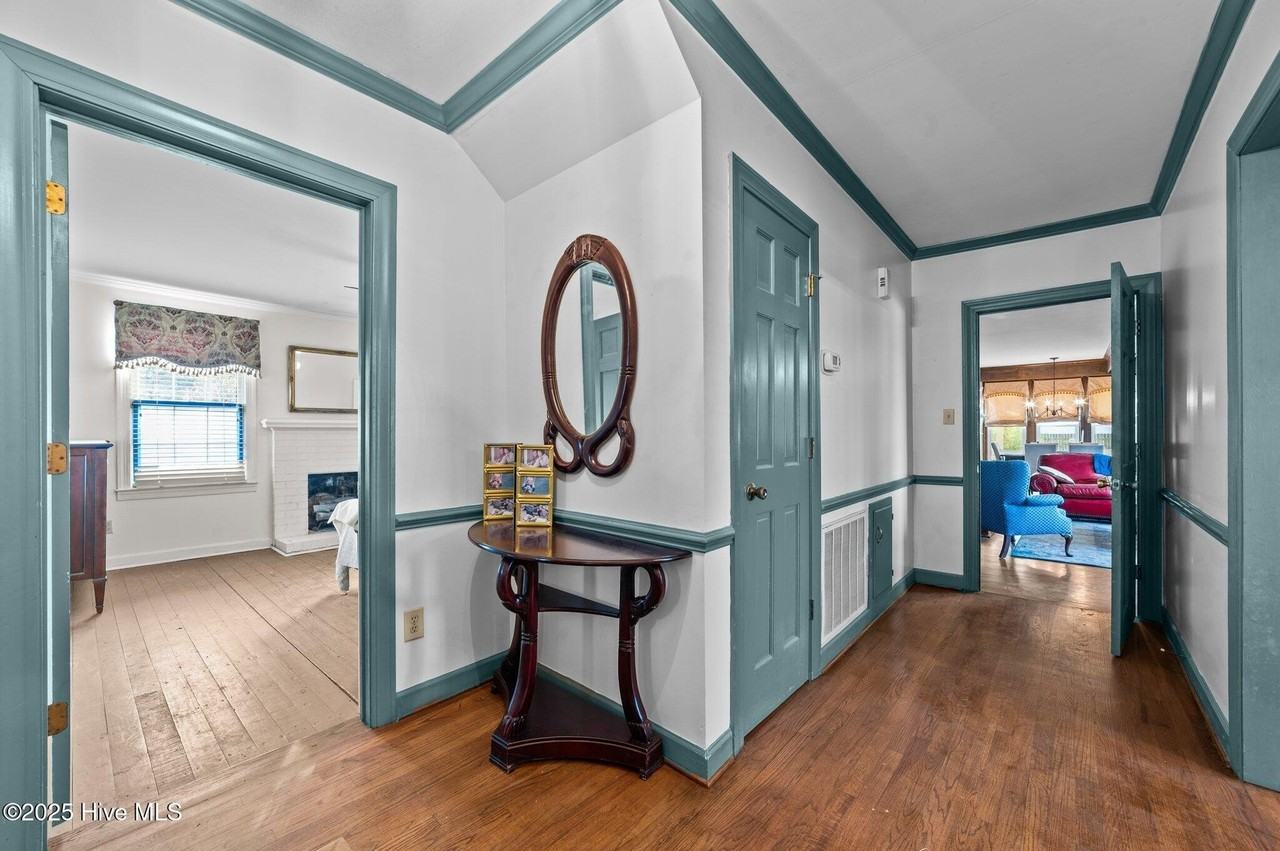 8414 Hwy 903 N - Photo 7 of 50