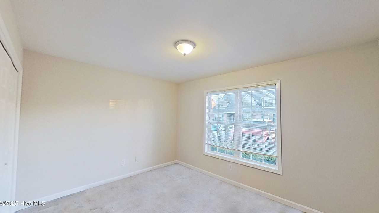 4804 College Rd S Unit 25 #25 - Photo 4 of 28