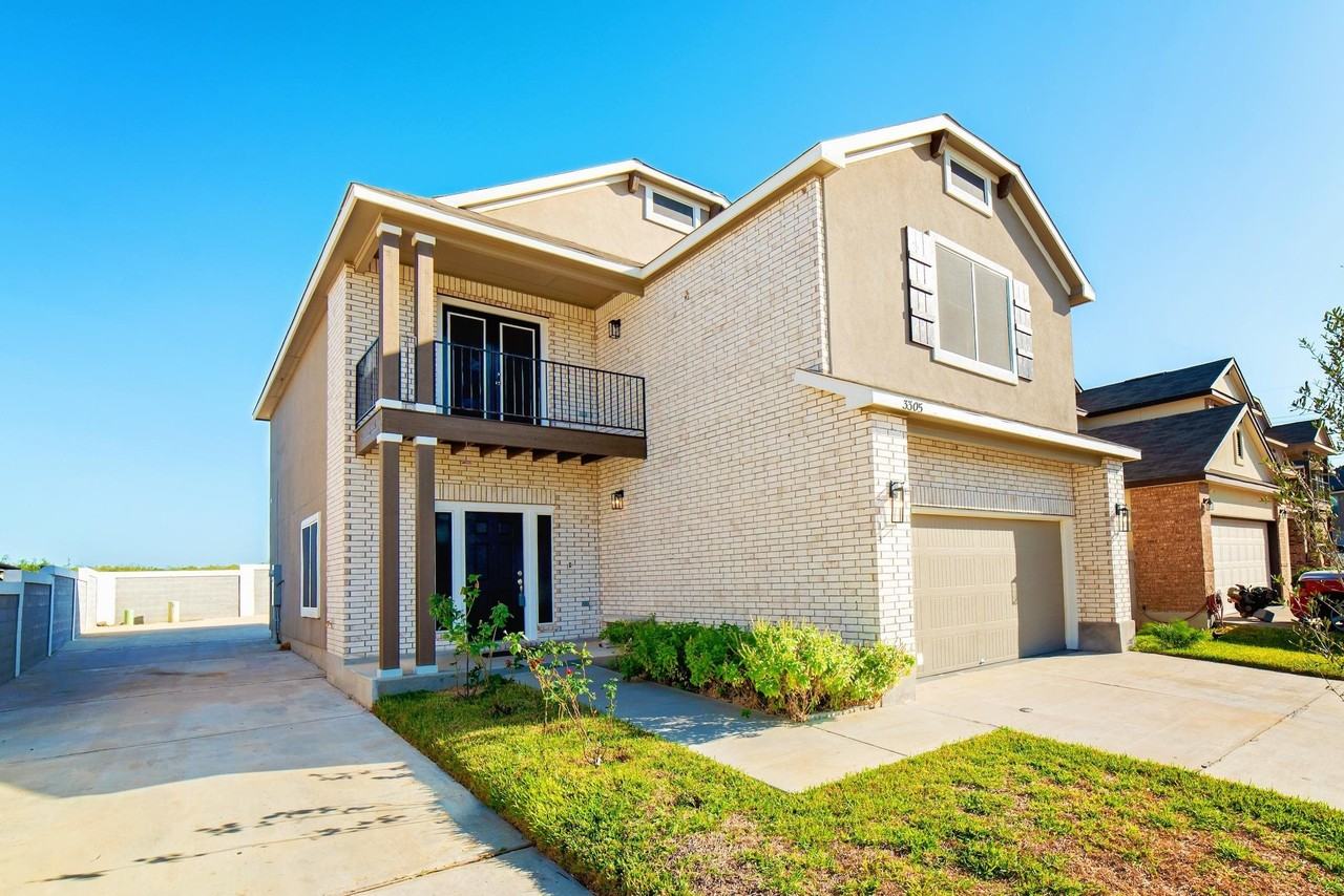 3305 Charolais Dr - Photo 2 of 40