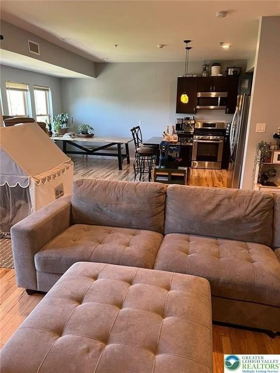 623 Walnut Ave Unit C2 #C2 - Photo 5 of 26