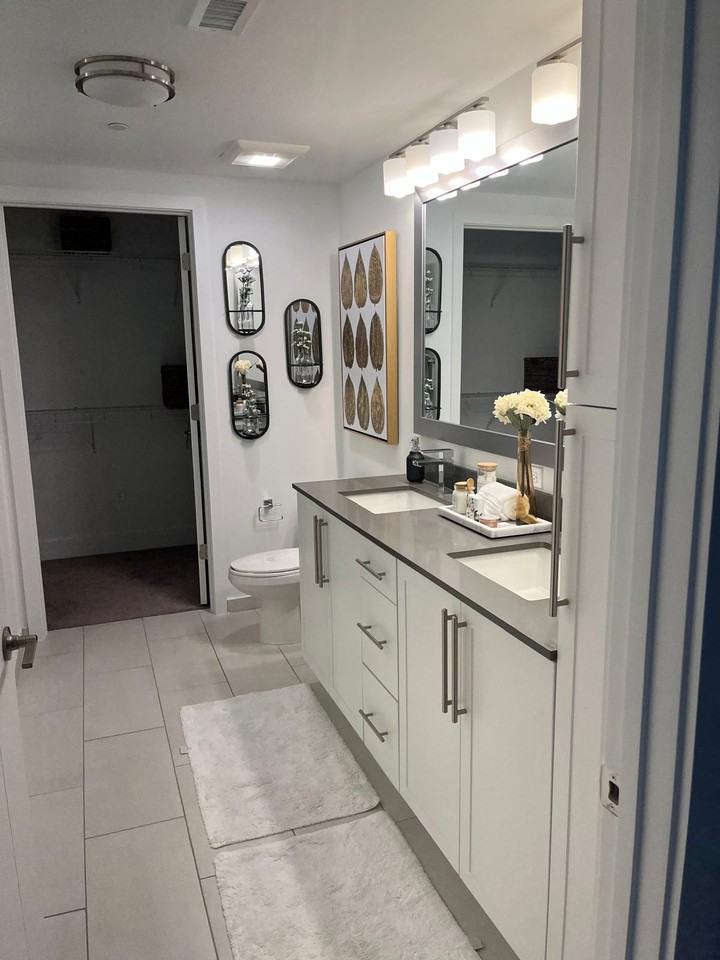 8803 Northwest 41st Street #8803 - Photo 4 of 7