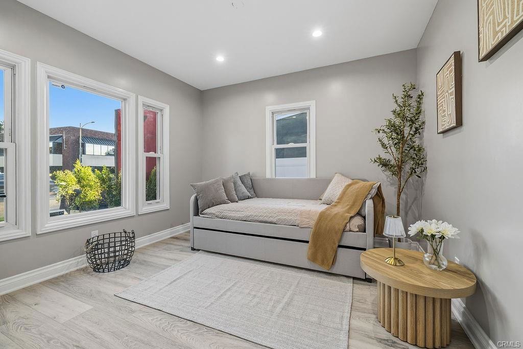 767 Fairmont Avenue - Photo 3 of 8