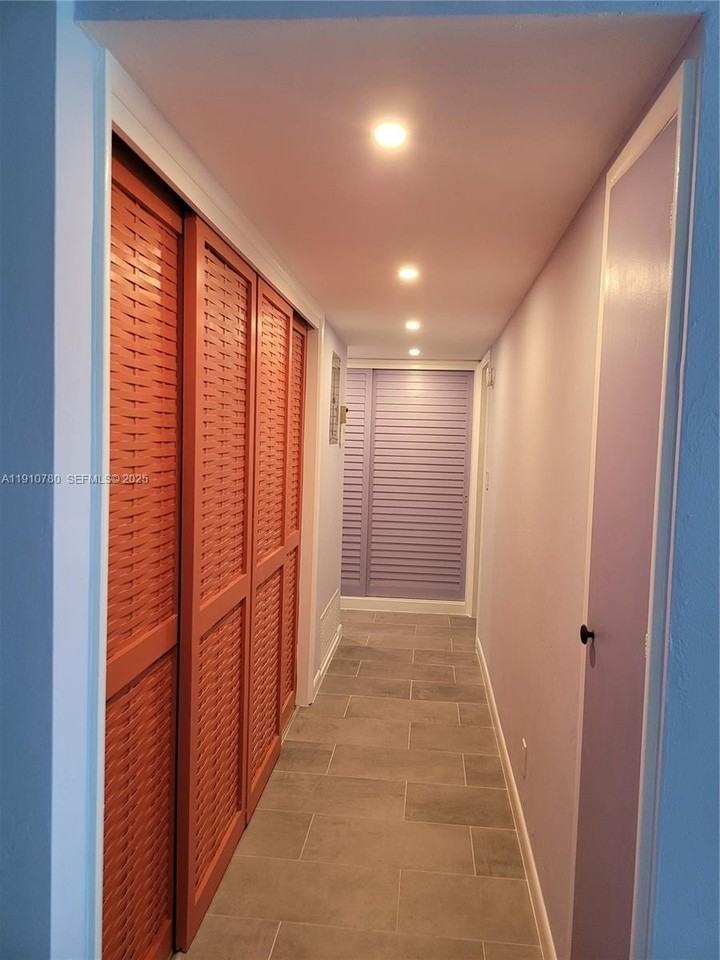 1750 E Las Olas Blvd #402 - Photo 7 of 25