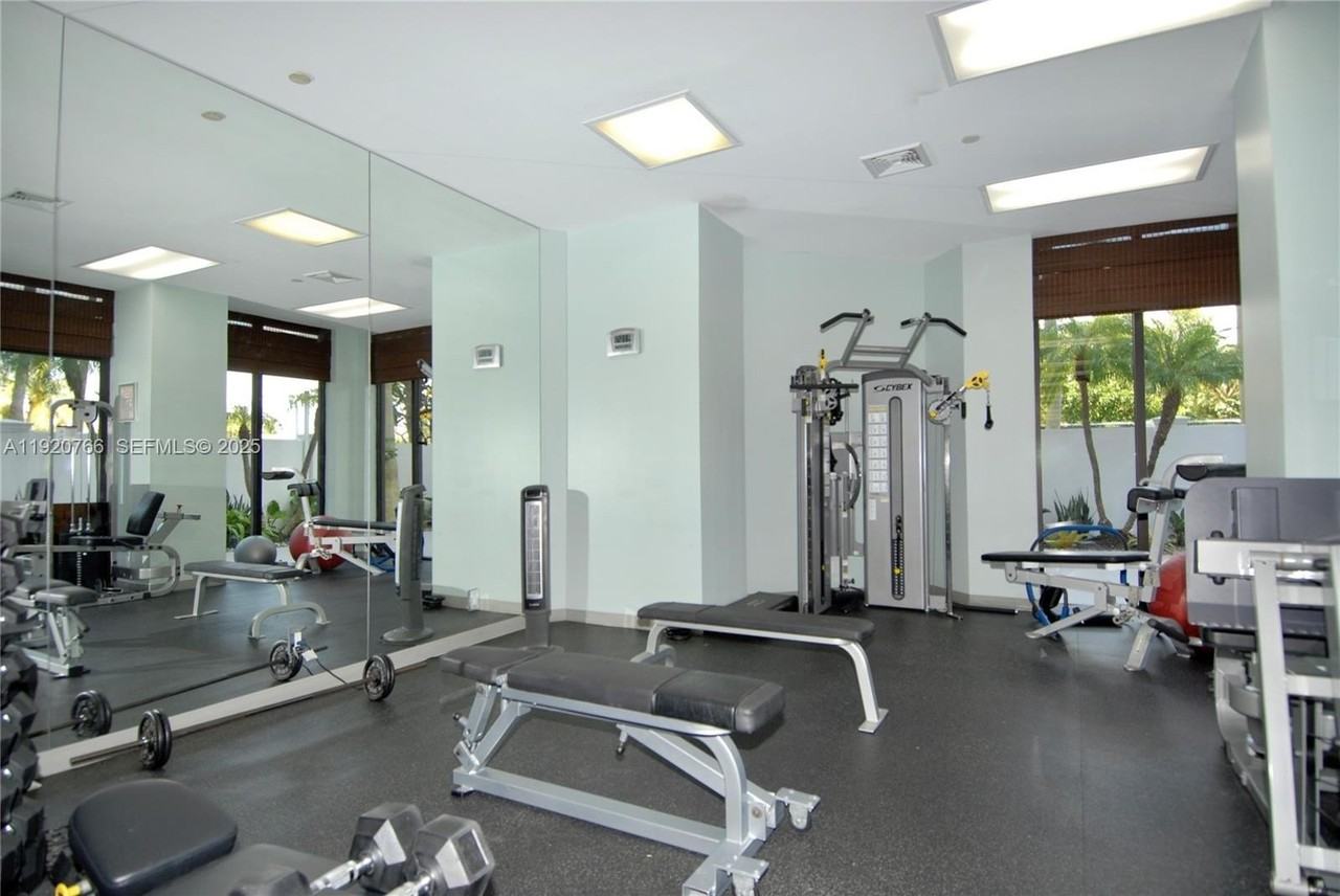 3600 Yacht Club Dr #1204 - Photo 6 of 50