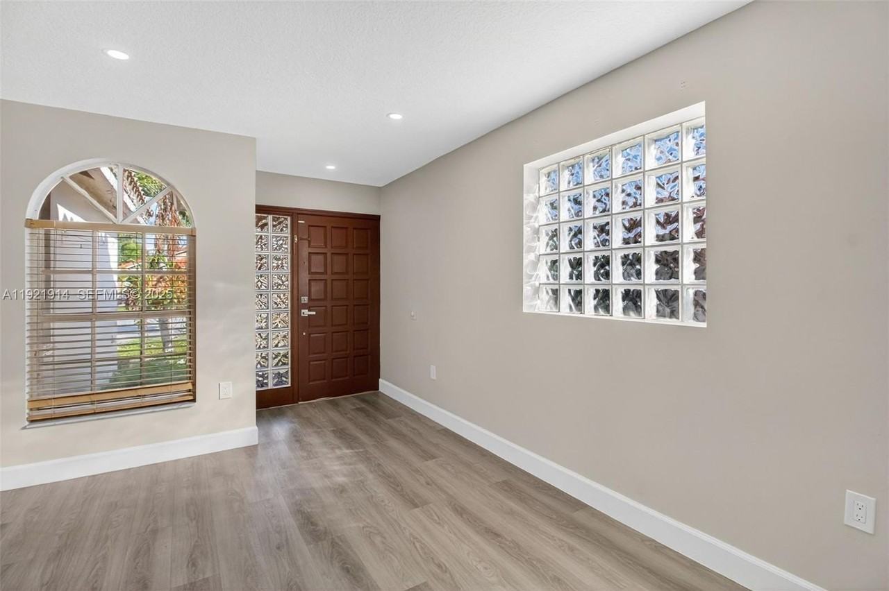 14602 Sw 114th Ter #NA - Photo 4 of 24