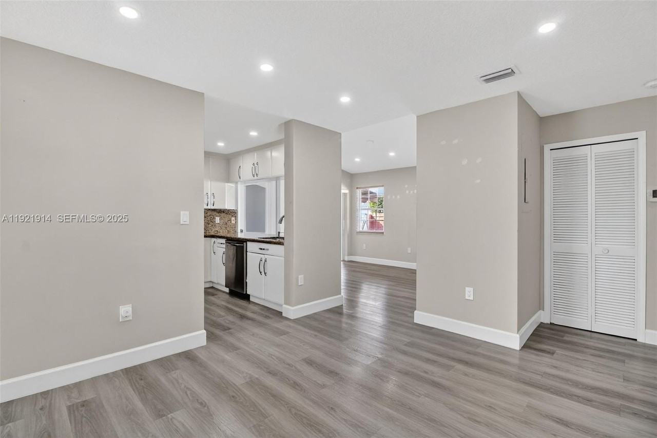 14602 Sw 114th Ter #NA - Photo 7 of 24