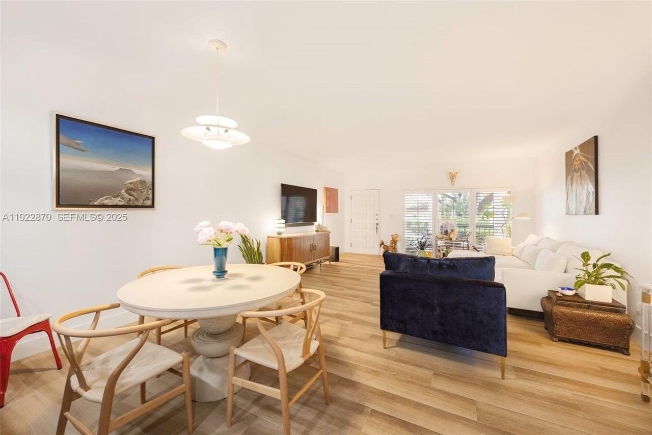 2600 Cardena St #4 - Photo 5 of 24