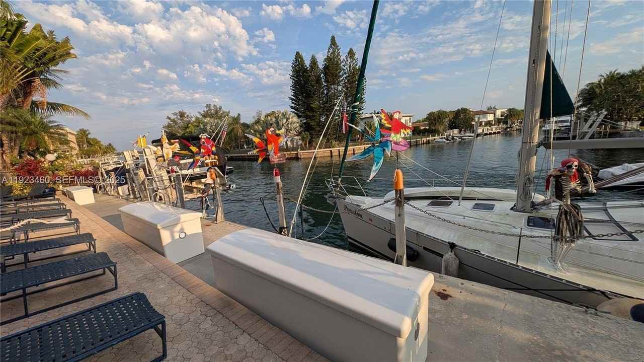 2600 Ne 135th St #4EA - Photo 4 of 21