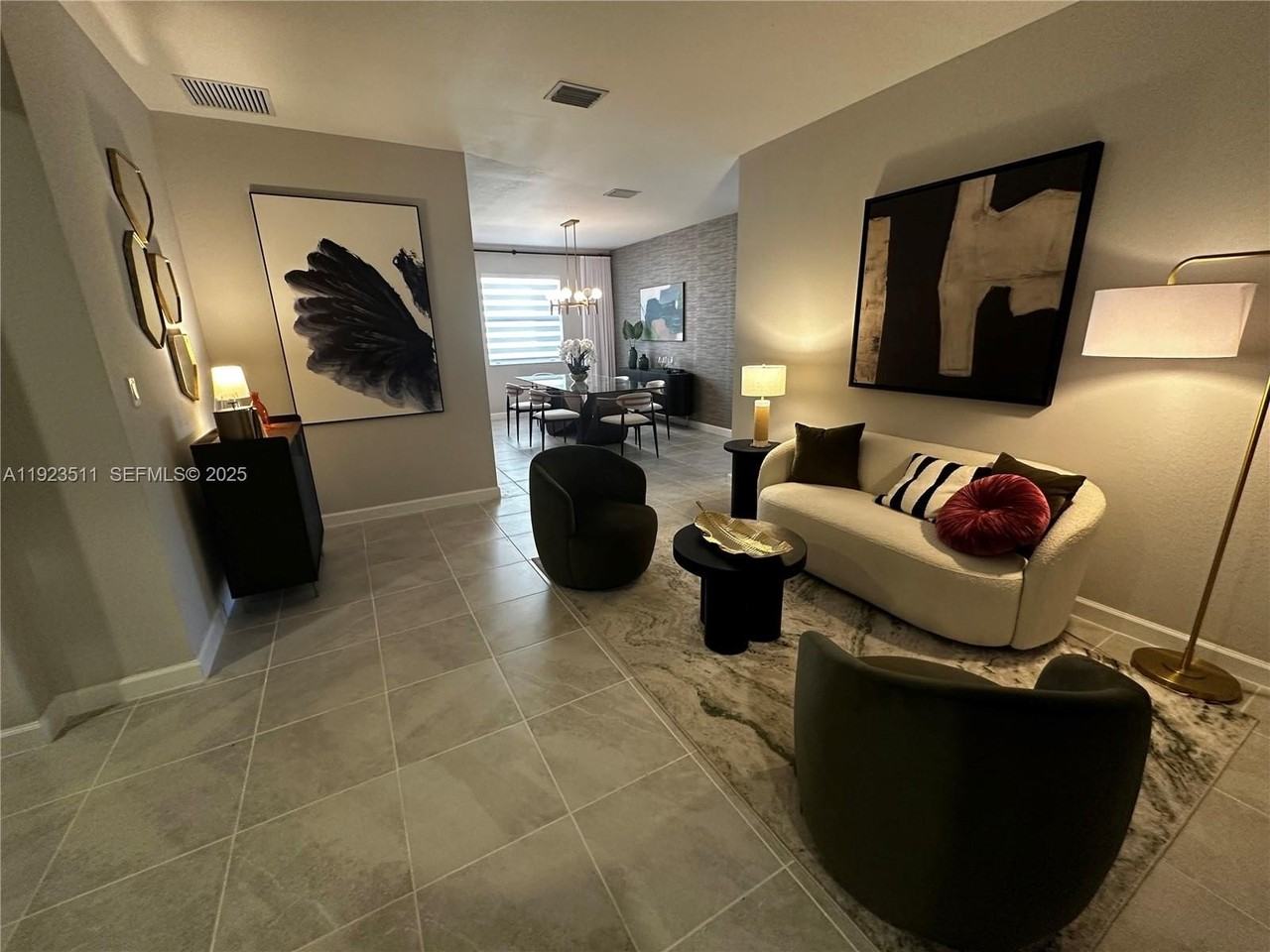 2288 Se 30th St #1 - Photo 4 of 23