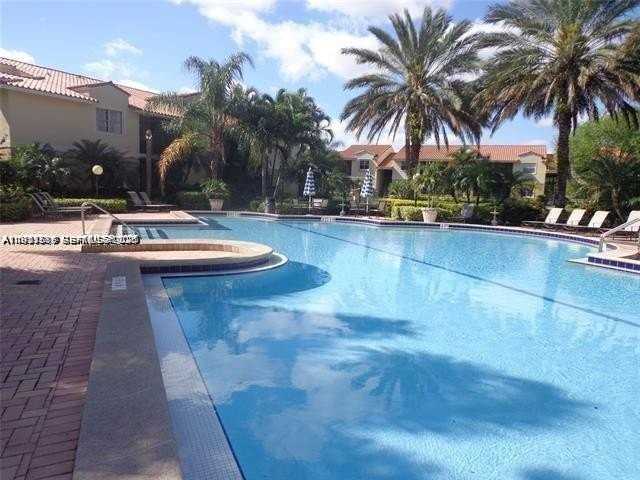 1257 SW 46th Ave #1805 - Photo 3 of 4