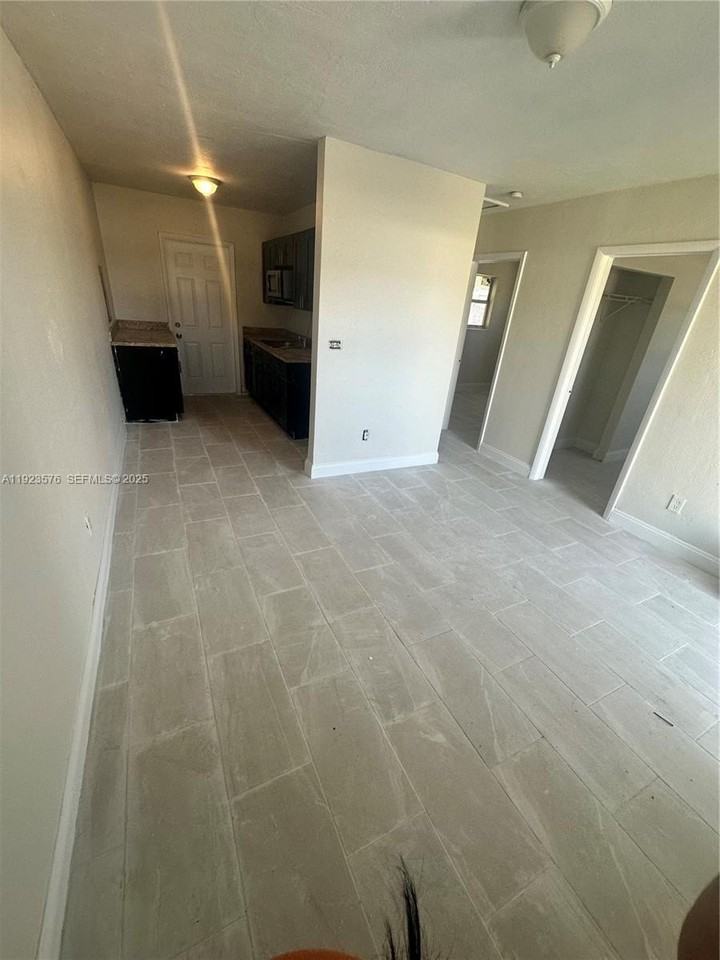 11800 Sw 212th St #11800 - Photo 2 of 14