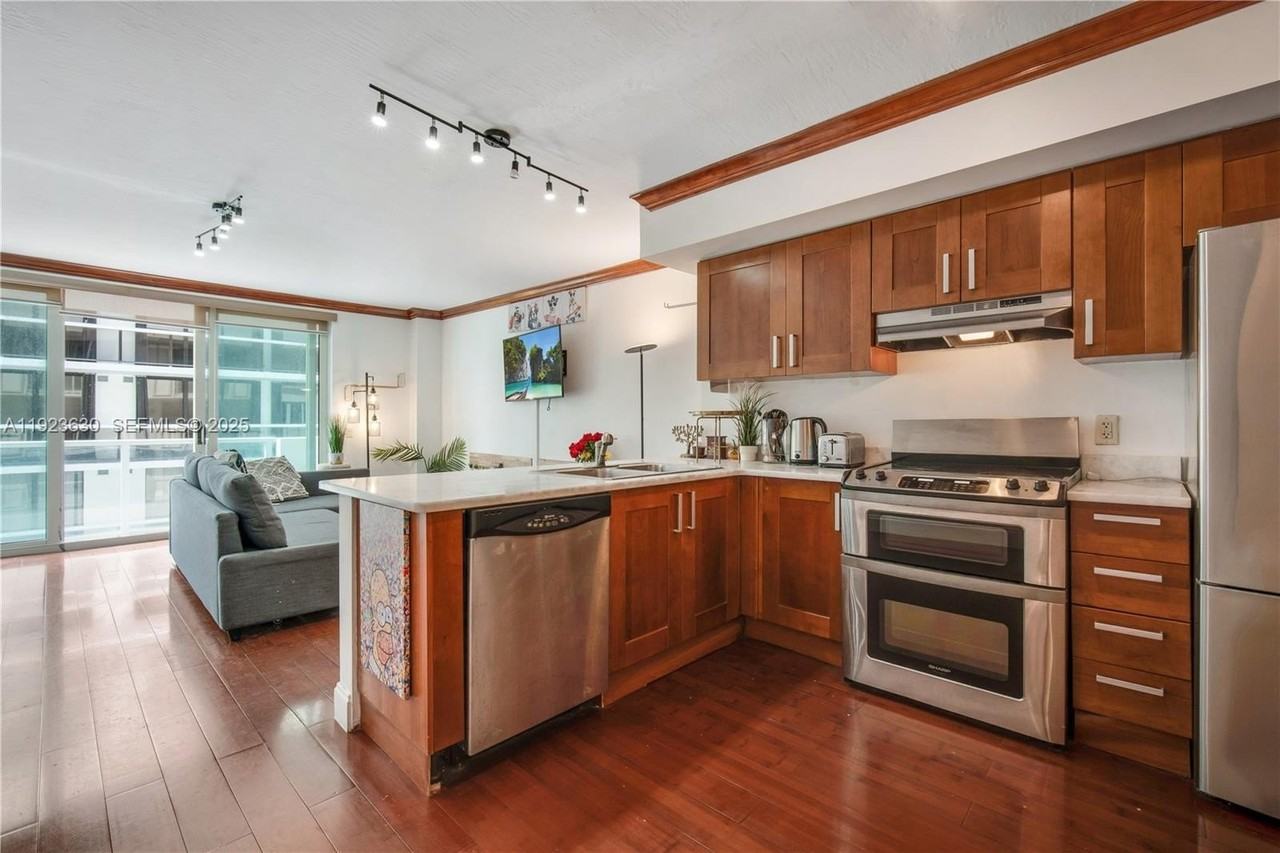 9499 Collins Ave #1005 - Photo 5 of 35