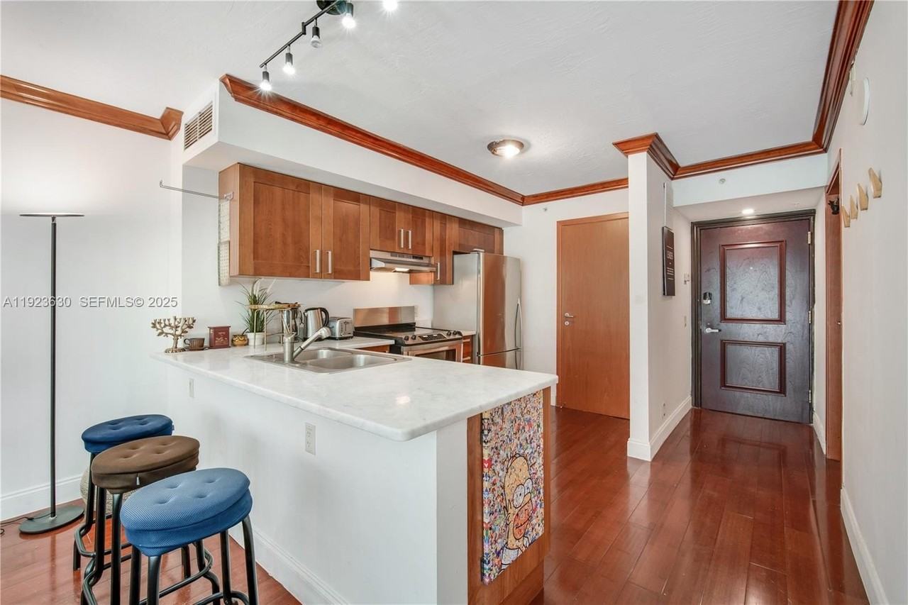 9499 Collins Ave #1005 - Photo 7 of 35