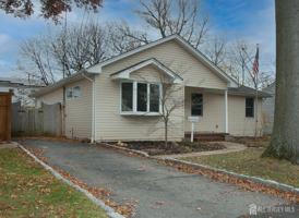 featured image of 78 Hazelwood Ave