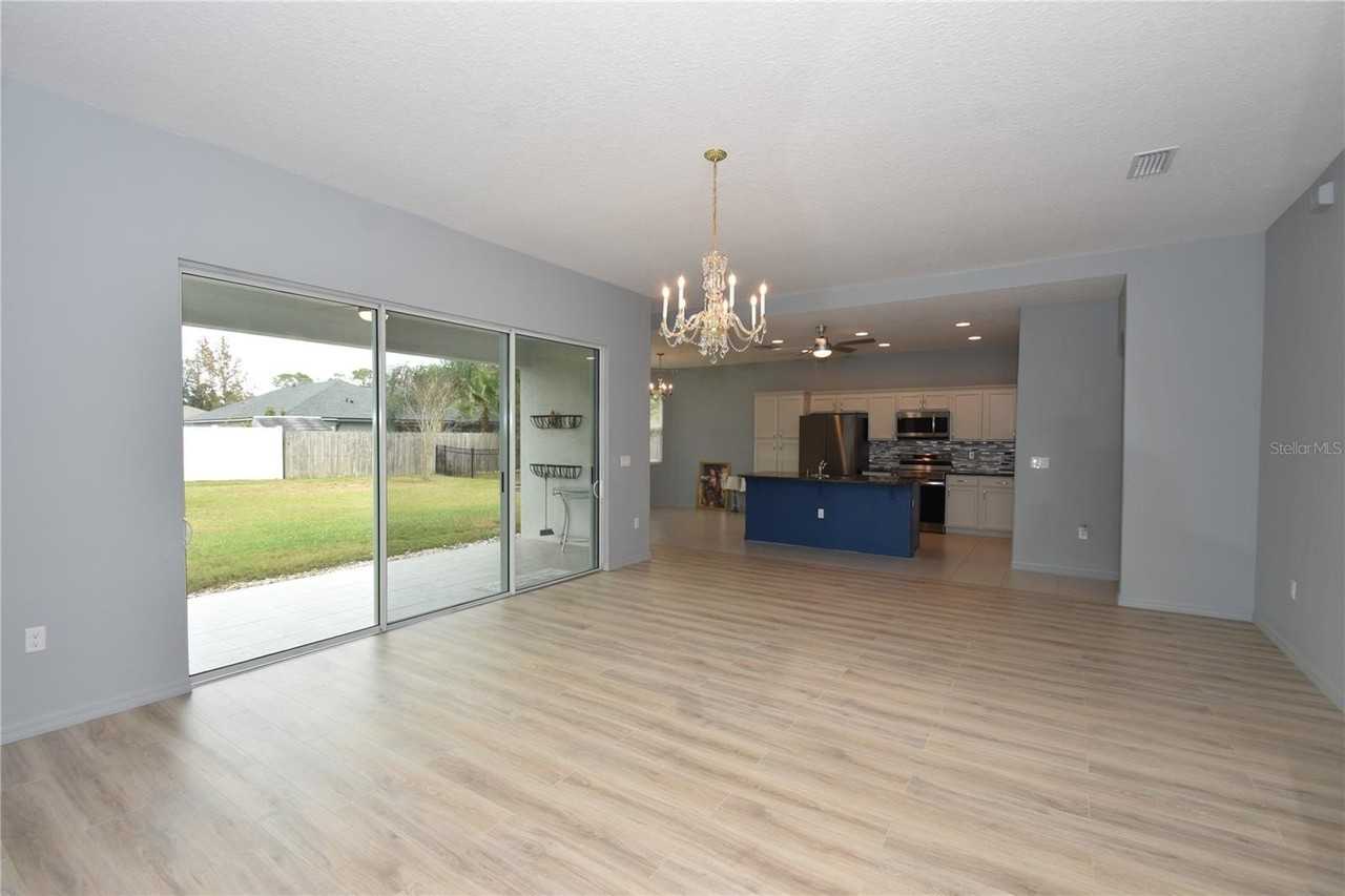 2 Rae Pl - Photo 6 of 39