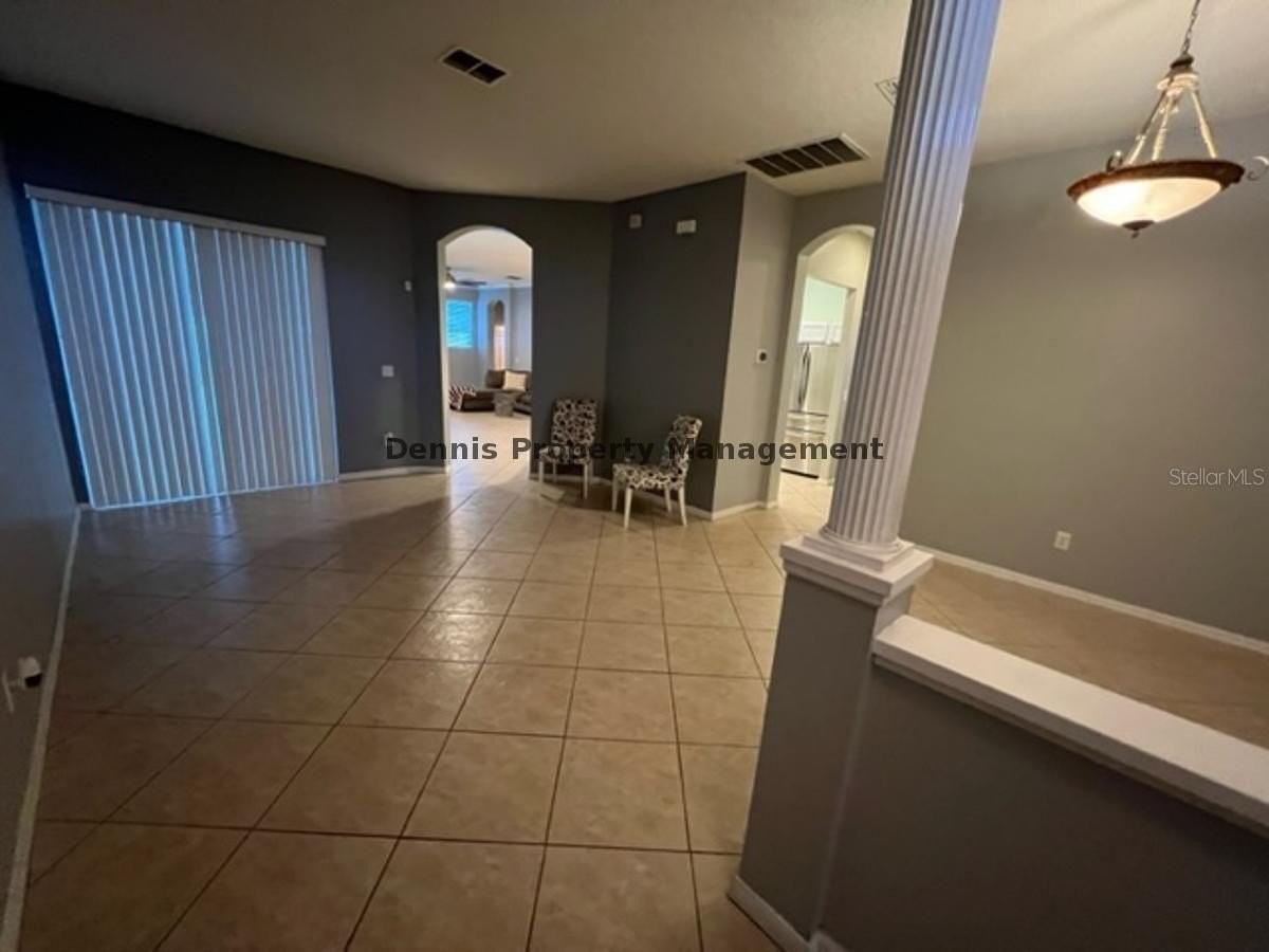 22630 Eagles Watch Dr - Photo 3 of 32