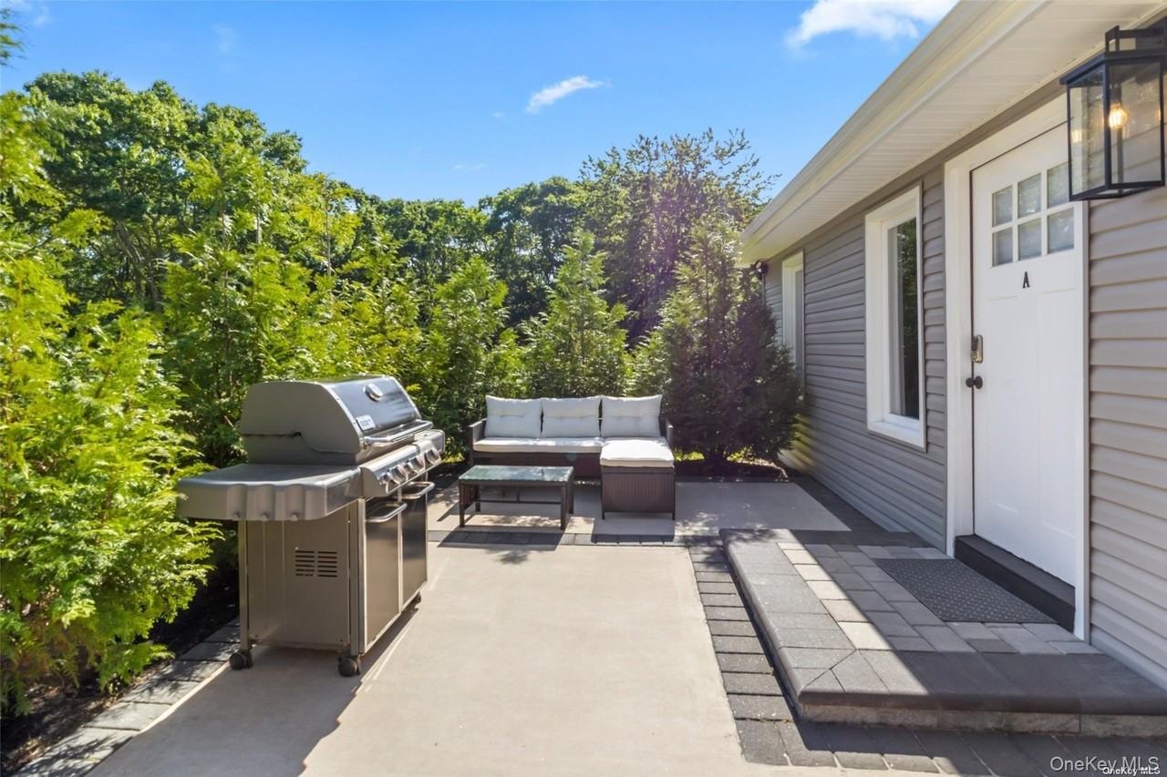 25 Peters Ln Unit A #A - Photo 3 of 12