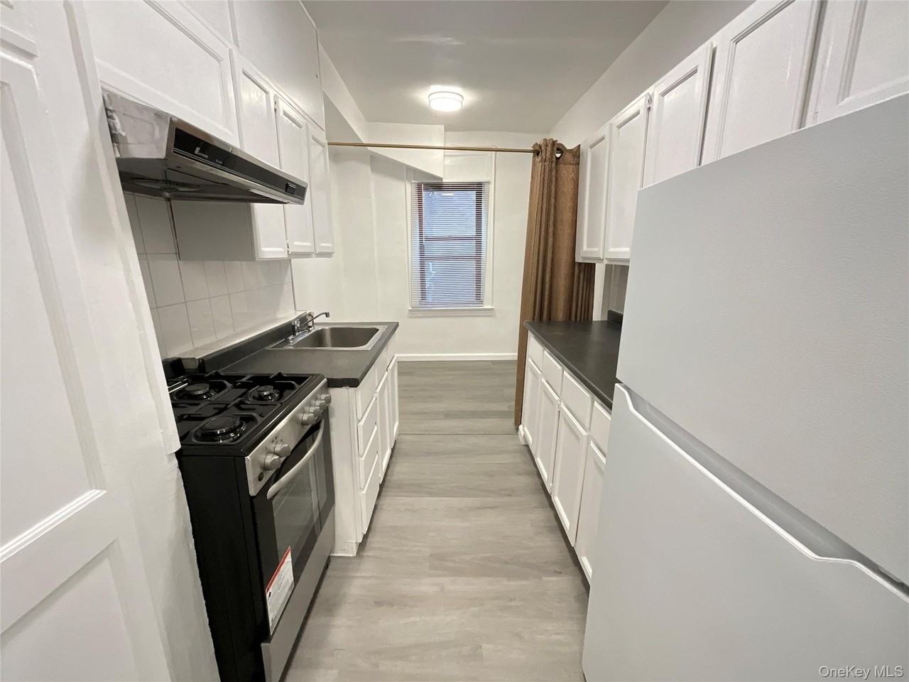 42-33 Kissena Boulevard #2A - Photo 4 of 16