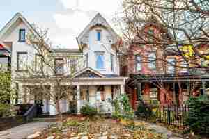 featured image of 19 Churchill Avenue