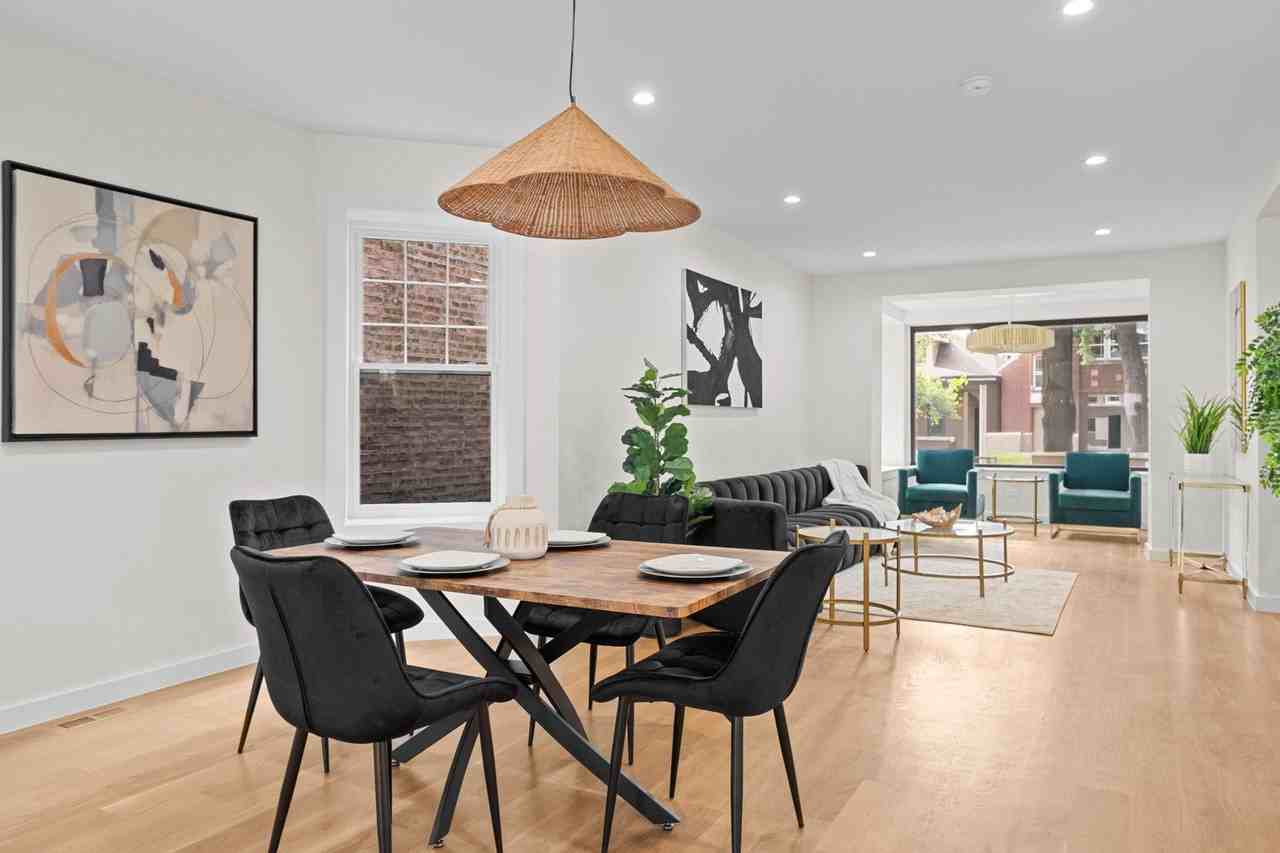 4437 North Whipple Street - Photo 7 of 47